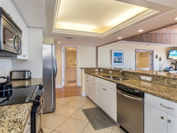 Beachfront Three Bedroom Penthouse in Sanibel