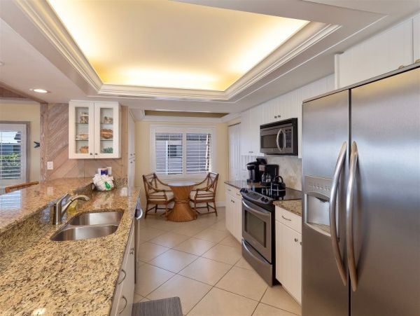 Beachfront Three Bedroom Penthouse in Sanibel