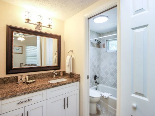 Two Bedroom Walk to Beach Vacation Condo in Sanibel