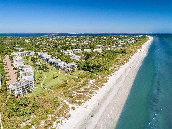 Beautiful On Beach Sanibel Vacation Condo Two Bedroom