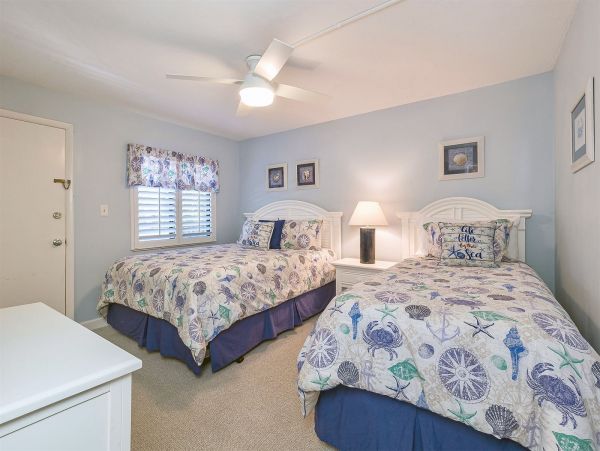 Beautiful On Beach Sanibel Vacation Condo Two Bedroom