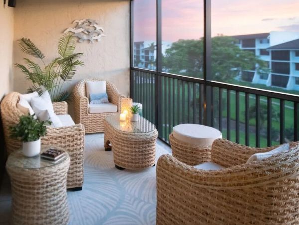 Sanibel Vacation Beach Condo with Communal Pool Sleeps 6