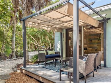 Sanibel Vacation Duplex Sleeps 6 Guests Walk to Beach Sanibel Vacation Duplex Sleeps 6 Guests Walk to Beach