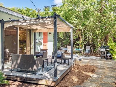 Sanibel Vacation Duplex Sleeps 6 Guests Walk to Beach Sanibel Vacation Duplex Sleeps 6 Guests Walk to Beach