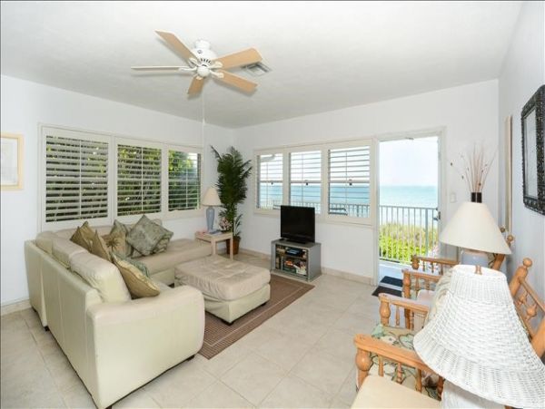 On Beach Longboat Key Vacation Condo One Bedroom