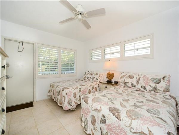 On Beach Longboat Key Vacation Condo One Bedroom