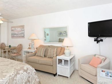 Longboat Key Vacation Beach Front Studio