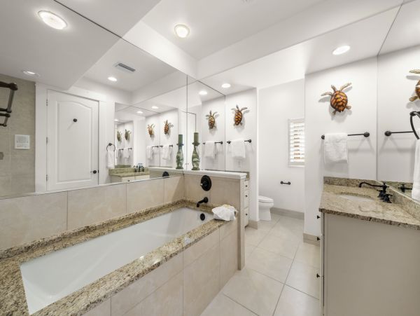 Sanibel Island Vacation Rental | Luxury 4-Bedroom Beach Home with Pool & Lake Views