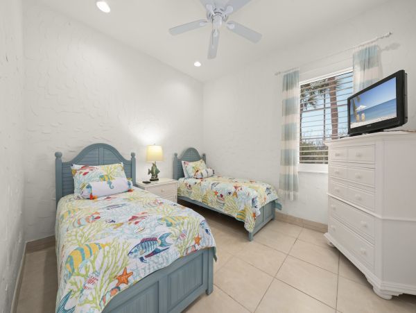 Sanibel Island Vacation Rental | Luxury 4-Bedroom Beach Home with Pool & Lake Views