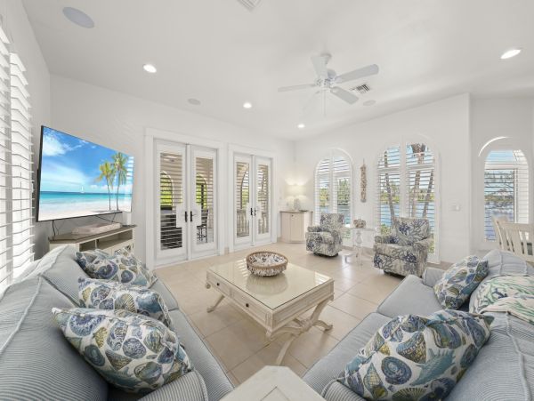 Sanibel Island Vacation Rental | Luxury 4-Bedroom Beach Home with Pool & Lake Views
