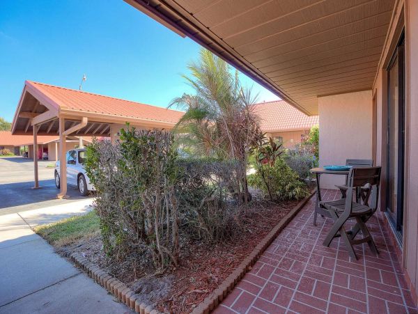 Sarasota Vacation Condo With Communal Pool Sleeps 4 Guests