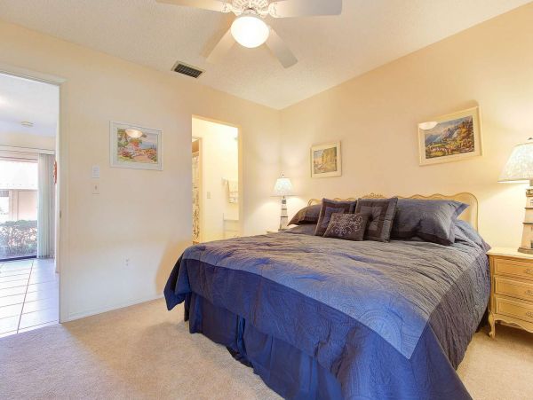 Sarasota Vacation Condo With Communal Pool Sleeps 4 Guests