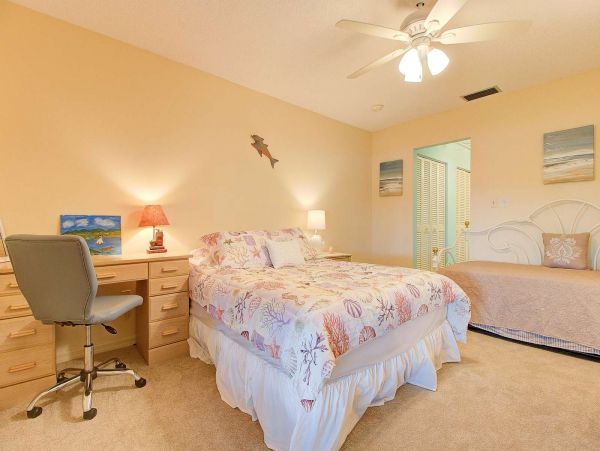 Sarasota Vacation Condo With Communal Pool Sleeps 4 Guests