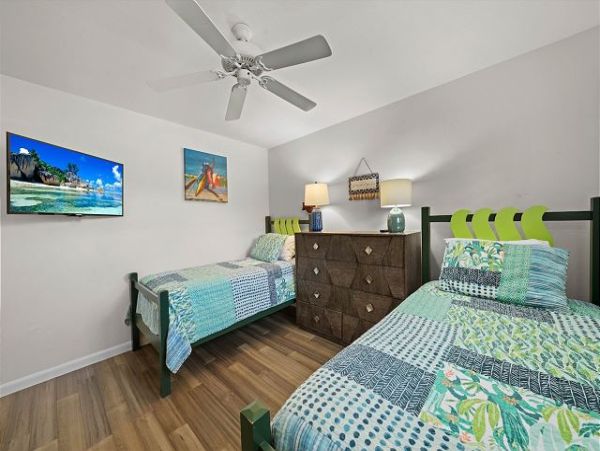 Sanibel Island Luxury Vacation Rental  Gulf Coast Pool Home Near the Beach