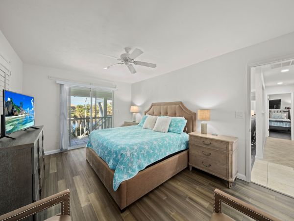 Sanibel Island Luxury Vacation Rental  Gulf Coast Pool Home Near the Beach