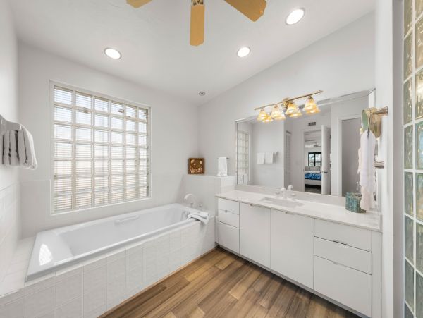 Sanibel Island Luxury Vacation Rental  Gulf Coast Pool Home Near the Beach