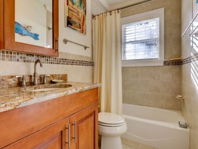 Sanibel Home 919895