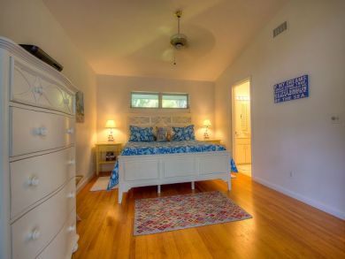 Sanibel Home 919897