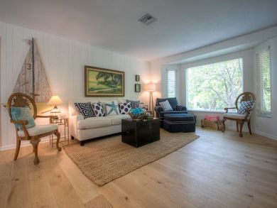 Sanibel Home 919904