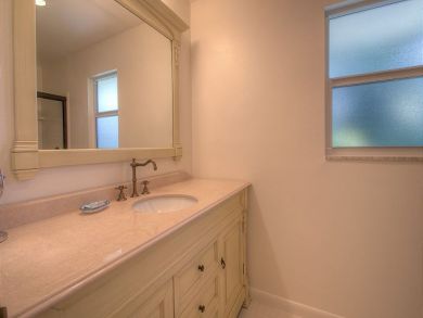 Sanibel Home 919904