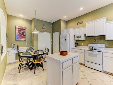 Anna Maria Island Holmes Beach Home 919909