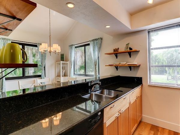 Sanibel Vacation Duplex Three Bedroom Walk to Beach