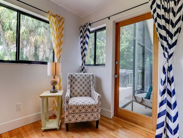 Sanibel Vacation Duplex Three Bedroom Walk to Beach