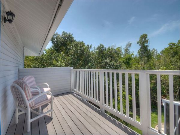 Short Walk to Beach Sanibel Vacation Pool Home Sleeps Six