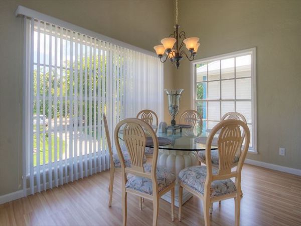Short Walk to Beach Sanibel Vacation Pool Home Sleeps Six