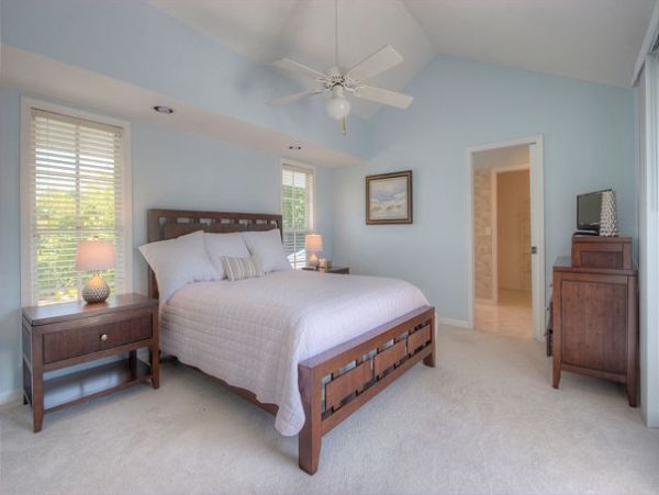 Short Walk to Beach Sanibel Vacation Pool Home Sleeps Six