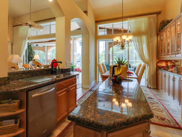 Short Walk to Beach Luxury Sanibel Vacation Caged Pool Home