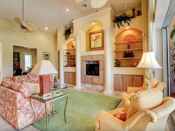 Short Walk to Beach Luxury Sanibel Vacation Caged Pool Home