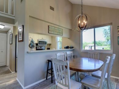 Sanibel Vacation Duplex Sleeps Eight Guests Walk To Beach