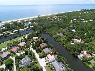Two Bedroom Vacation Home on Sanibel Island with Caged Pool