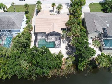 Two Bedroom Vacation Home on Sanibel Island with Caged Pool