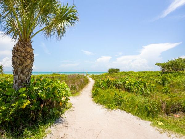 Sanibel Island Beachfront Rental - 2-Bedroom Gulf View Condo