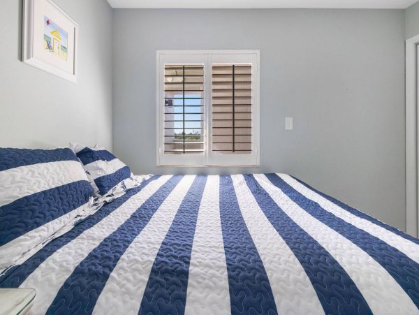 Sanibel Island Beachfront Rental - 2-Bedroom Gulf View Condo