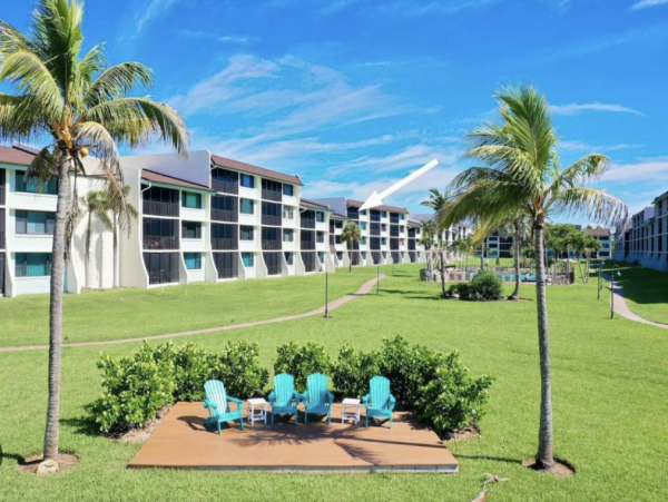 Sanibel Island Beachfront Rental - 2-Bedroom Gulf View Condo