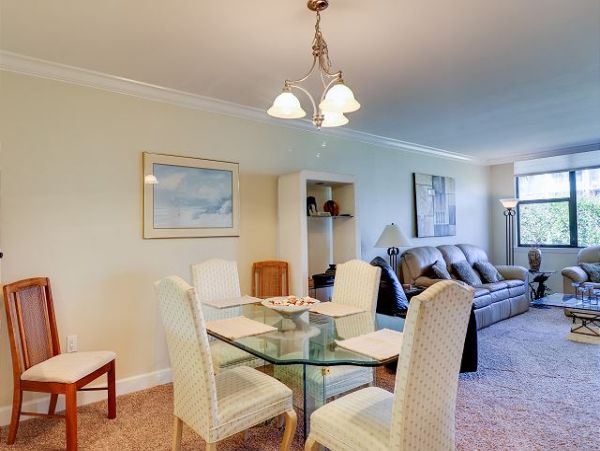 Lovely Sanibel Vacation Condo with 2 Bedrooms