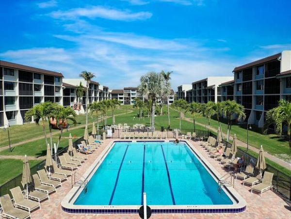 Sanibel Island 2 Bedroom Vacation Condo Sleeps 6 Guests