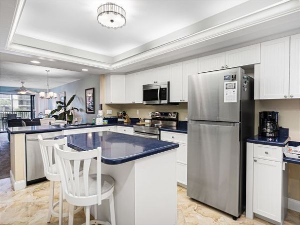 Beautiful Two Bedroom Condominium in Sanibel