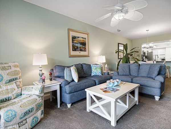 Beautiful Two Bedroom Condominium in Sanibel