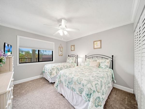 Sanibel Vacation Rental -Gulf Side Oasis An Absolute Delight