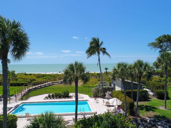 Sanibel Vacation Condo With Communal Pool 4 Guests