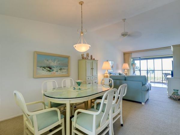 Sanibel Vacation Condo With Communal Pool 4 Guests