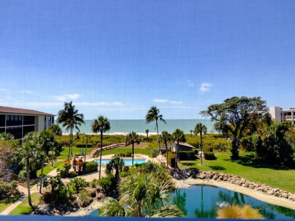 Sanibel Vacation Condo With Communal Pool 4 Guests