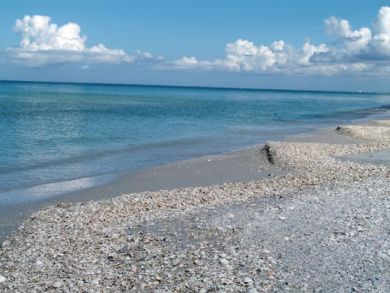 Sanibel Vacation Condo Two Bedrooms Sleeps Six Guests