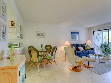 Two Bedroom Sanibel Vacation Condo Sleeps 6 Guests Two Bedroom Sanibel Vacation Condo Sleeps 6 Guests