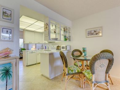 Two Bedroom Sanibel Vacation Condo Sleeps 6 Guests Two Bedroom Sanibel Vacation Condo Sleeps 6 Guests
