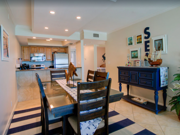 Two Bedroom Beachfront Condo in Sanibel Sleeps Six Guests